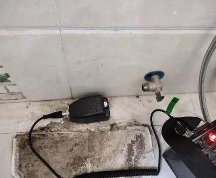 通海屋顶漏水维修公司分享下卫生间漏水的危害及解决方法